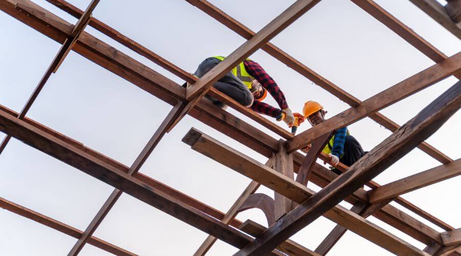 Professional residential roofers in Lanai City, HI